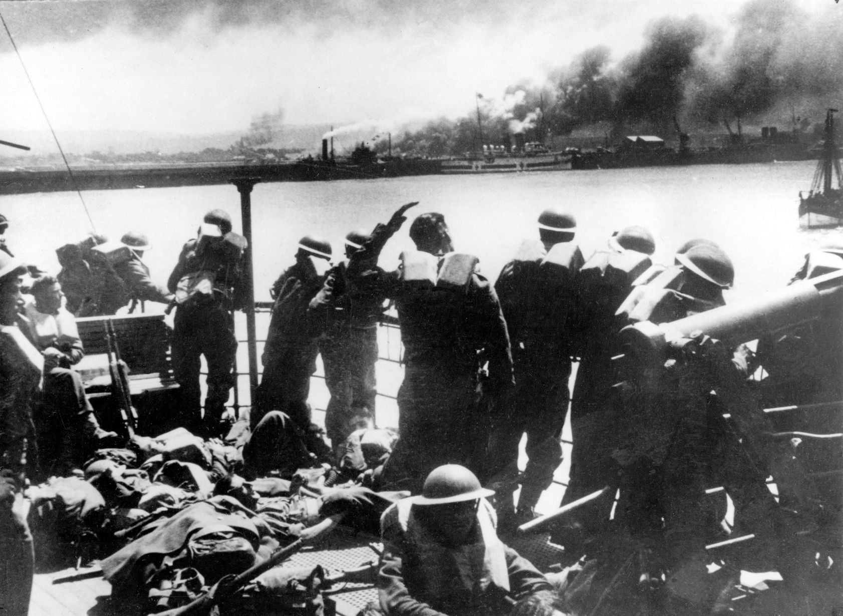 WWII DUNKIRK ALLIED EVACUATION